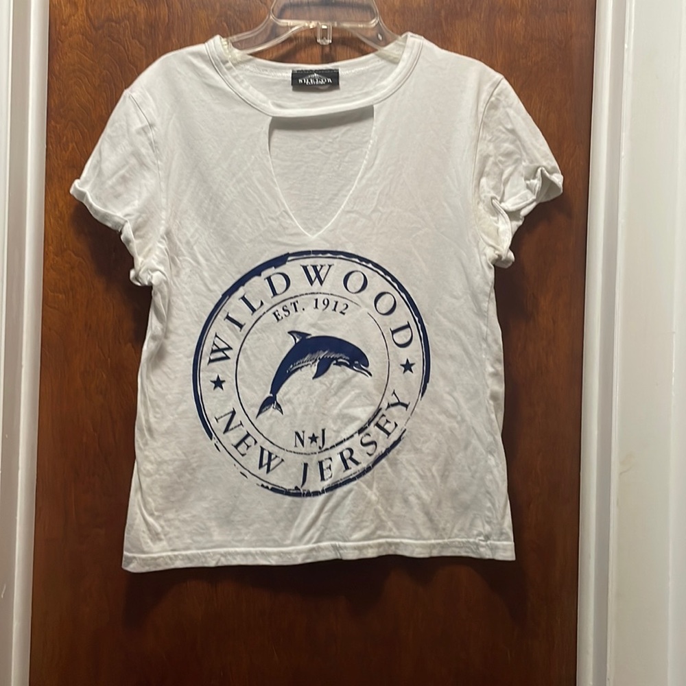 Cut out V-neck tee, size: M, color: white, brand: shelor clothing